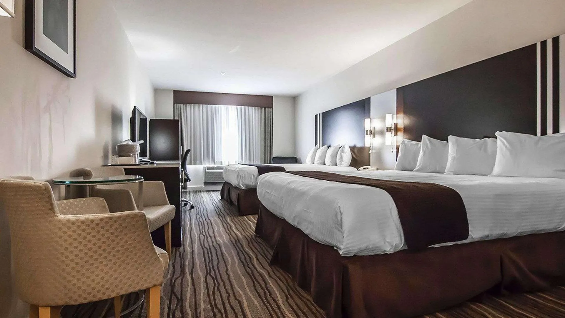 Quality Hotel Airport South Richmond