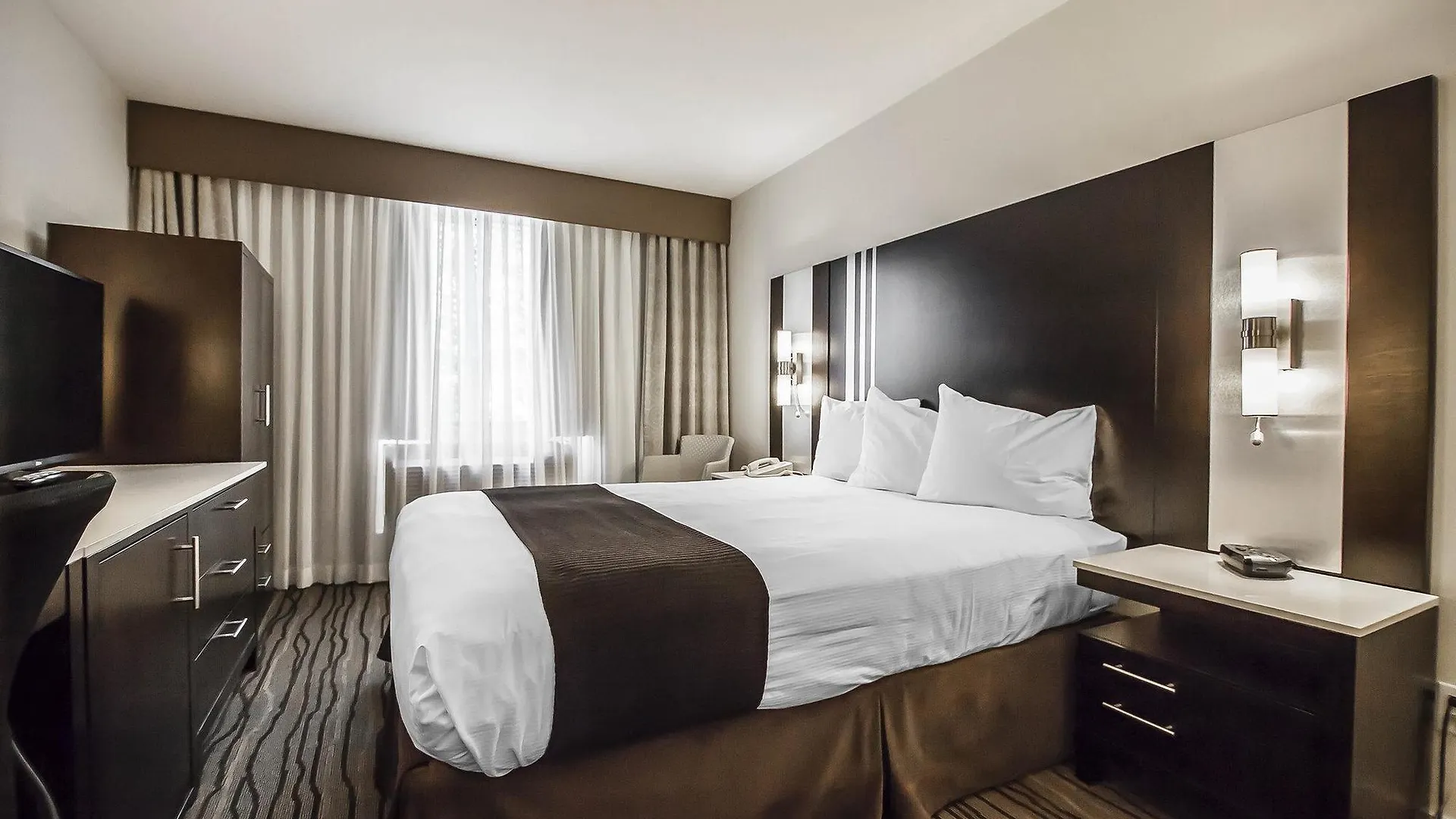 Quality Hotel Airport South Richmond 3*,  Canada