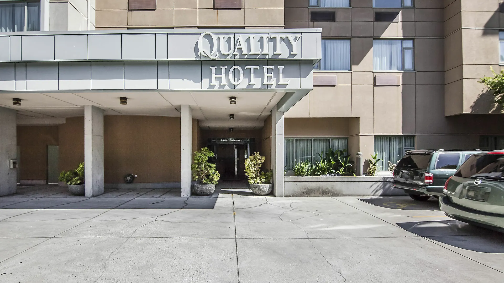 Quality Hotel Airport South Richmond 3*,  Canada