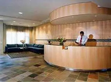 Quality Hotel Airport South Richmond